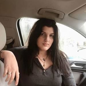 Meet your Posher, Nicole